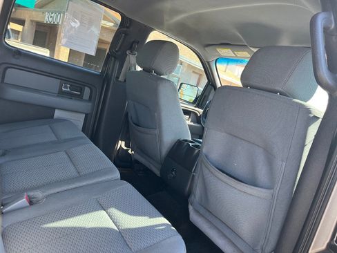 Used 2014 Ford F150 XLT w/ XLT Chrome Package image 28