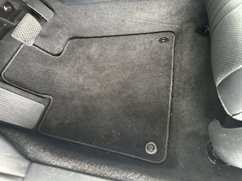 Used 2018 Honda Accord Touring image 34