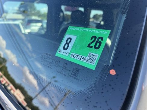 Used 2023 Jeep Wrangler Unlimited Sahara w/ Cold Weather Group image 33