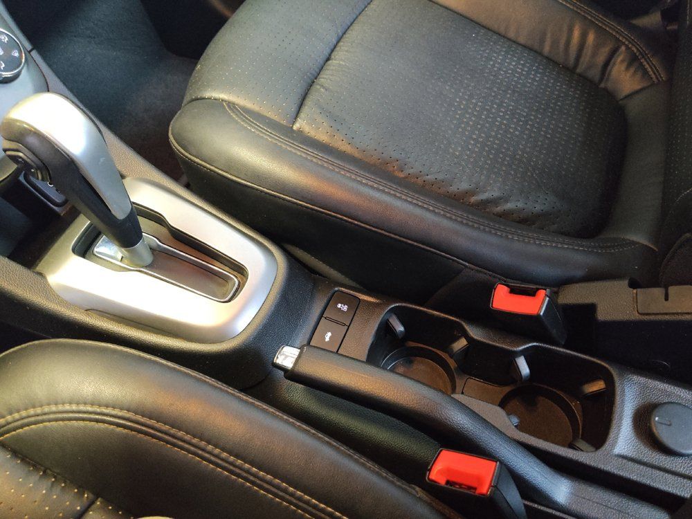 Used 2020 Chevrolet Sonic Premier FWD image 26