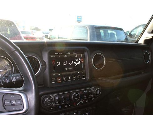 Used 2023 Jeep Wrangler Unlimited Sahara w/ Cold Weather Group image 21