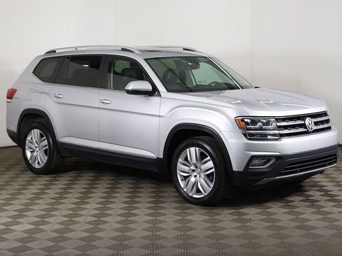 Used 2019 Volkswagen Atlas SEL AWD/4WD image 2