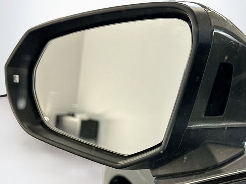 Used 2025 Audi Q3 2.0T Premium image 16