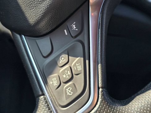 Used 2024 Chevrolet Malibu LT FWD image 24