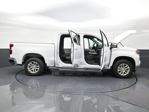 Used 2023 Chevrolet Silverado 1500 LT w/ Z71 Off-Road Package AWD/4WD image 29