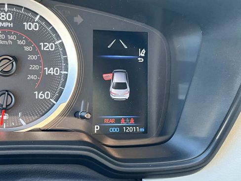 Used 2022 Toyota Corolla SE image 28