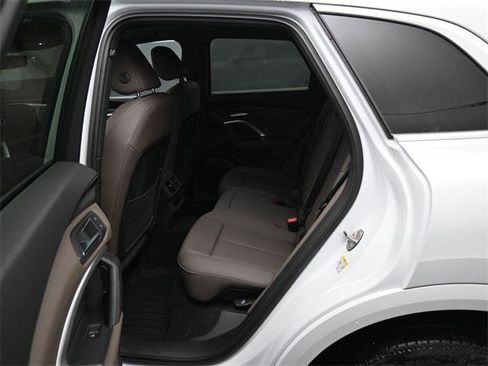 New 2025 Audi Q5 Premium image 11