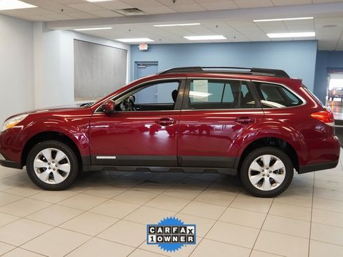 Used 2012 Subaru Outback 2.5i image 2