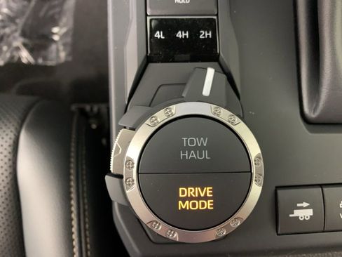 New 2026 Toyota Tacoma Limited image 27