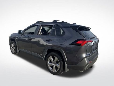 Used 2019 Toyota RAV4 Limited image 3