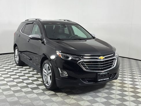 Used 2018 Chevrolet Equinox Premier FWD image 3