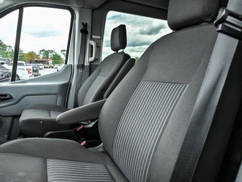 Used 2017 Ford Transit 150 XLT RWD image 17