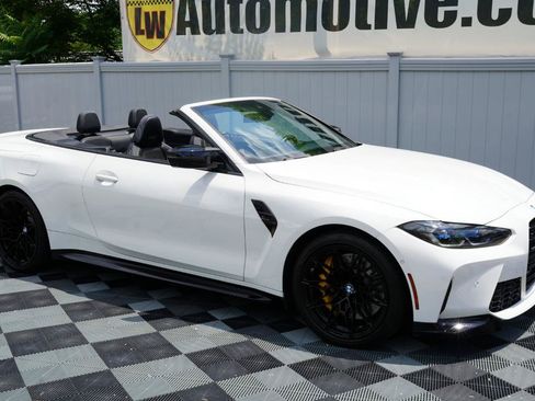 Used 2024 BMW M4 xDrive Competition w/ Executive Package AWD/4WD image 2