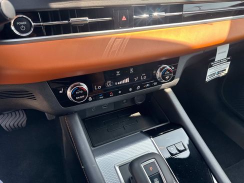 New 2025 Mitsubishi Outlander SEL AWD/4WD image 25