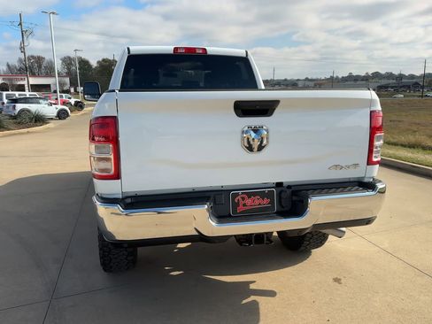 Used 2024 RAM 2500 Tradesman w/ Chrome Appearance Group image 7