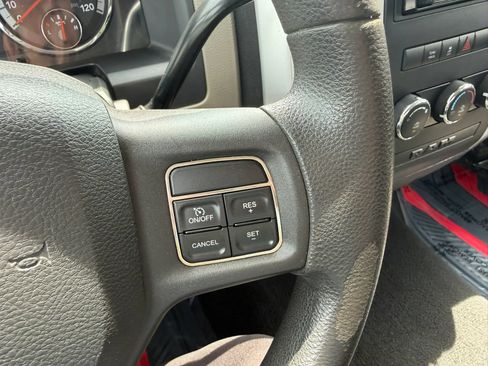 Used 2012 RAM 1500 Classic SLT AWD/4WD image 23