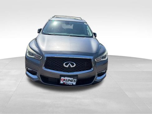Used 2018 INFINITI QX60 Luxe w/ Premium Plus Package AWD/4WD image 3