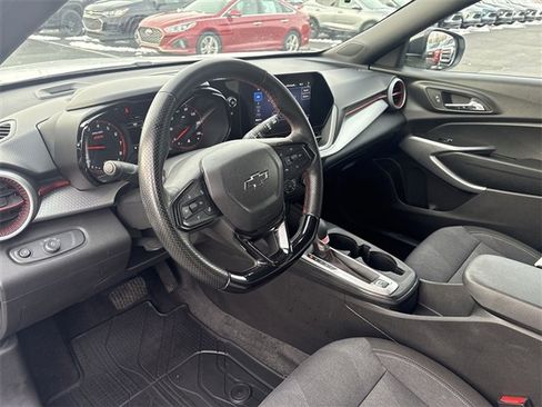 Used 2024 Chevrolet Trax RS w/ Driver Confidence Package image 10