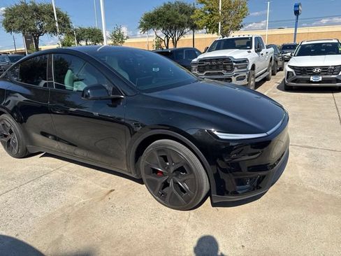 Used 2026 Tesla Model Y Performance AWD/4WD image 4