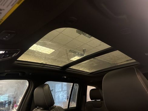 New 2026 Jeep Grand Cherokee Limited AWD/4WD image 39