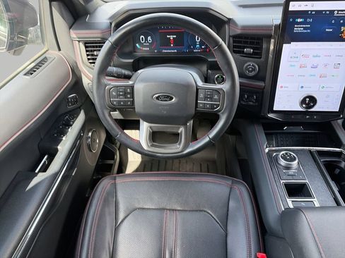 Used 2023 Ford Expedition Limited RWD image 11