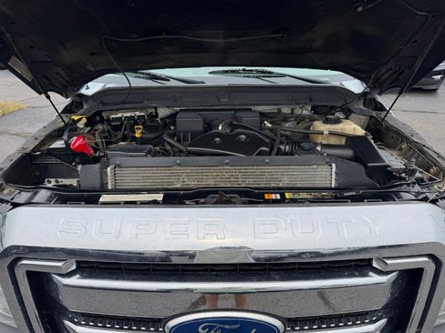 Used 2011 Ford F250 XLT w/ Advanced Security Group AWD/4WD image 22