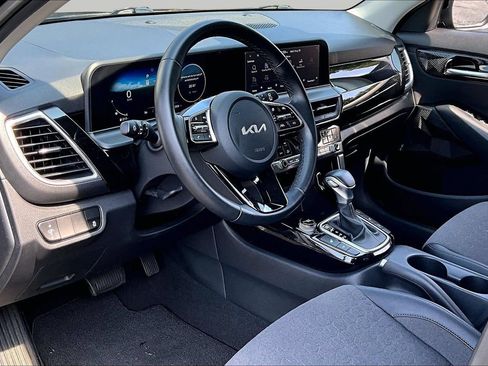 Used 2025 Kia Seltos X-Line AWD/4WD image 18