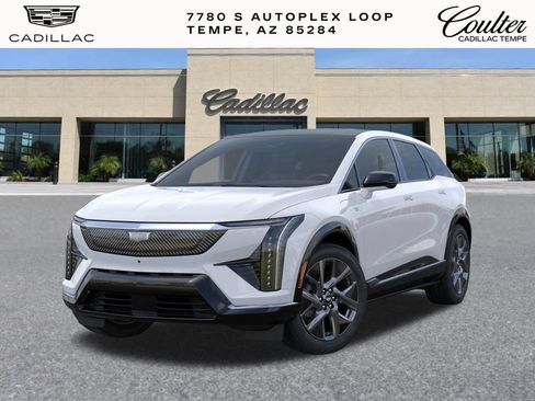 New 2026 Cadillac Optiq Luxury 2 RWD image 7