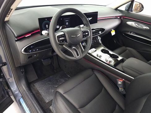 New 2026 Genesis GV70 2.5T AWD/4WD image 11