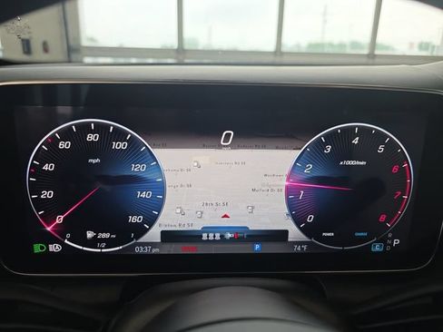 Used 2023 Mercedes-Benz GLC 300 4MATIC image 19