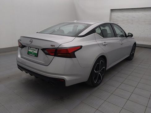 Used 2024 Nissan Altima 2.5 SR image 9