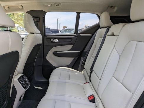 New 2026 Volvo XC40 B5 Ultra w/ Protection Package Premier image 14