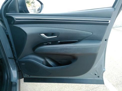 Used 2024 Hyundai Tucson Limited FWD image 21