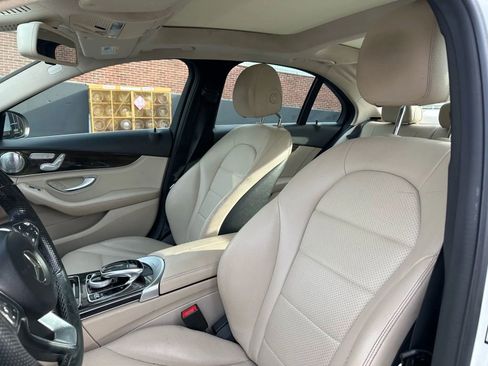 Used 2015 Mercedes-Benz C 300 4MATIC Sedan image 10
