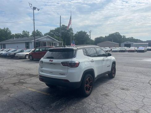 Used 2019 Jeep Compass Trailhawk AWD/4WD image 5