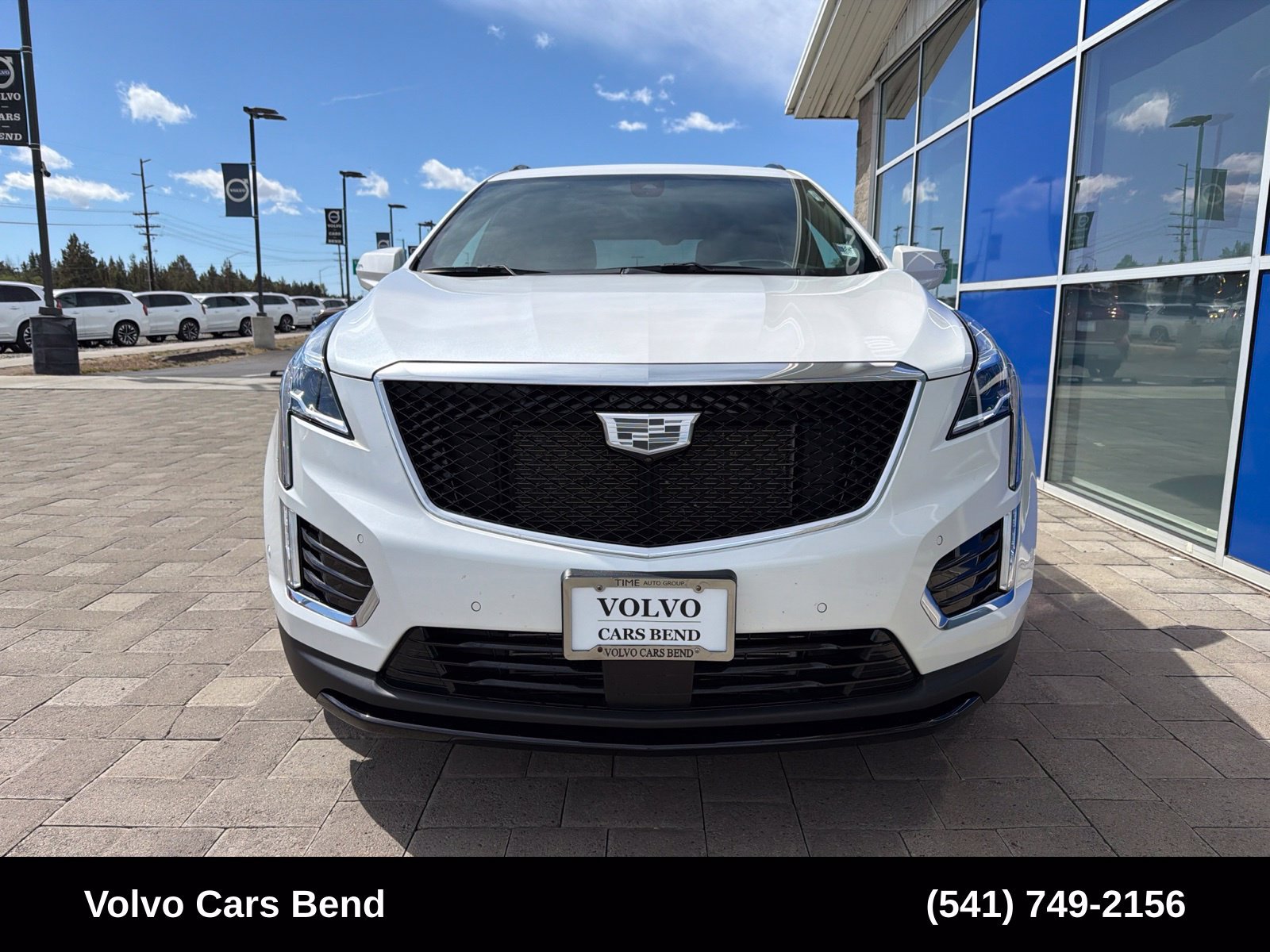 Used 2024 Cadillac XT5 Sportv w/ Technology Package AWD/4WD image 3