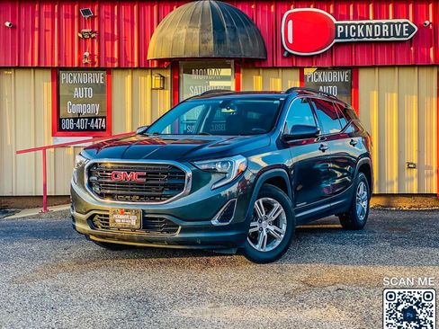 Used 2019 GMC Terrain SLE w/ Driver Convenience Package image 2