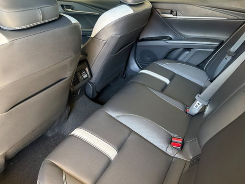New 2026 Toyota Camry SE FWD image 10