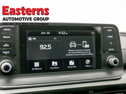 Used 2020 Kia Telluride S w/ S 8 Passenger Seating Package AWD/4WD image 18