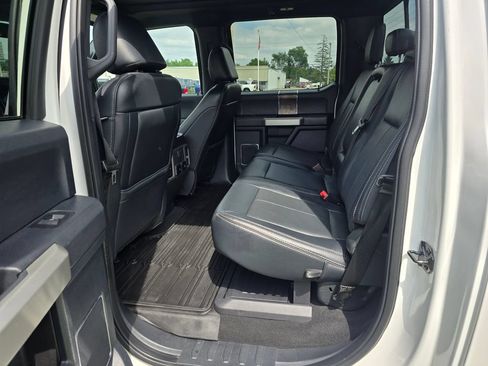 Used 2022 Ford F450 Lariat w/ Camper Package AWD/4WD image 10