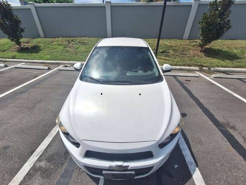 Used 2014 Chevrolet Sonic LS FWD image 3