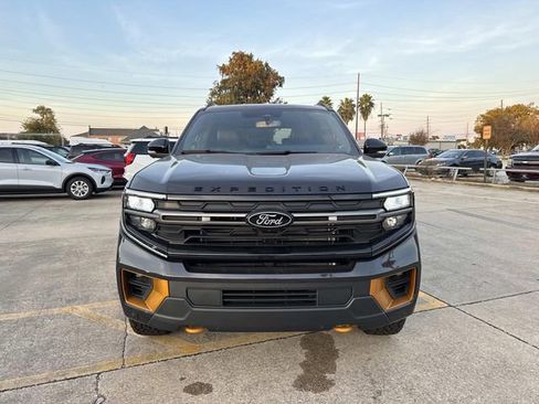 New 2025 Ford Expedition Tremor image 2