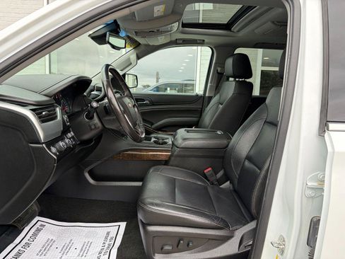 Used 2018 Chevrolet Tahoe LT w/ LT Signature Package AWD/4WD image 8