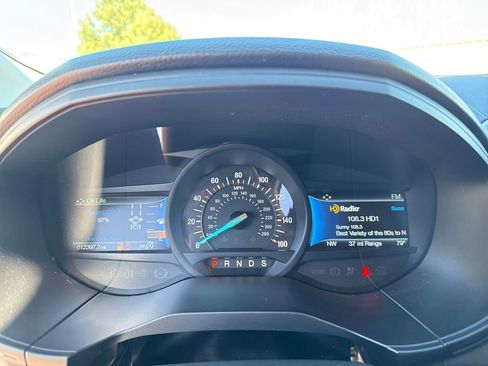 Used 2024 Ford Edge Titanium AWD/4WD image 16