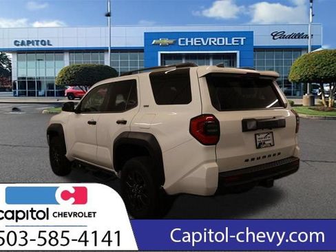 Used 2026 Toyota 4Runner SR5 AWD/4WD image 4