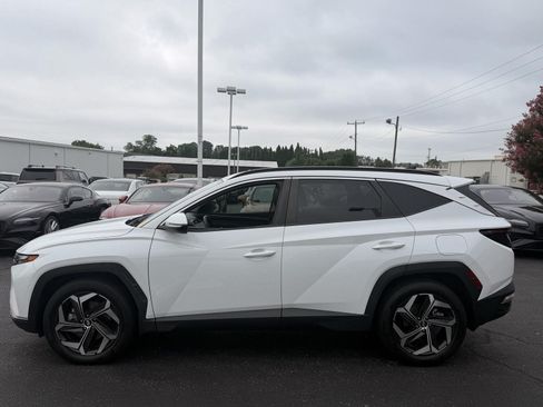 Used 2023 Hyundai Tucson SEL w/ Convenience Package FWD image 2