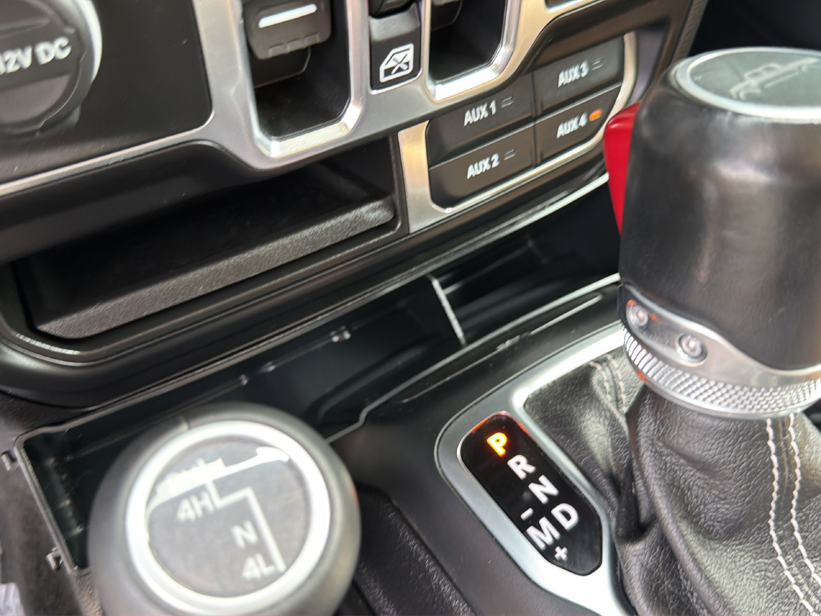 Used 2021 Jeep Gladiator Overland AWD/4WD image 26