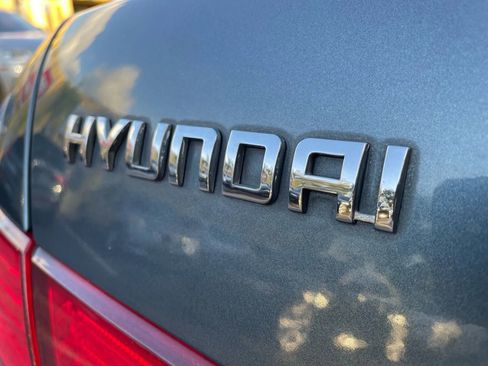 Used 2009 Hyundai Sonata GLS image 12