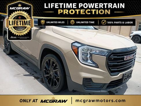 Used 2023 GMC Terrain SLE w/ Elevation Edition FWD image 5