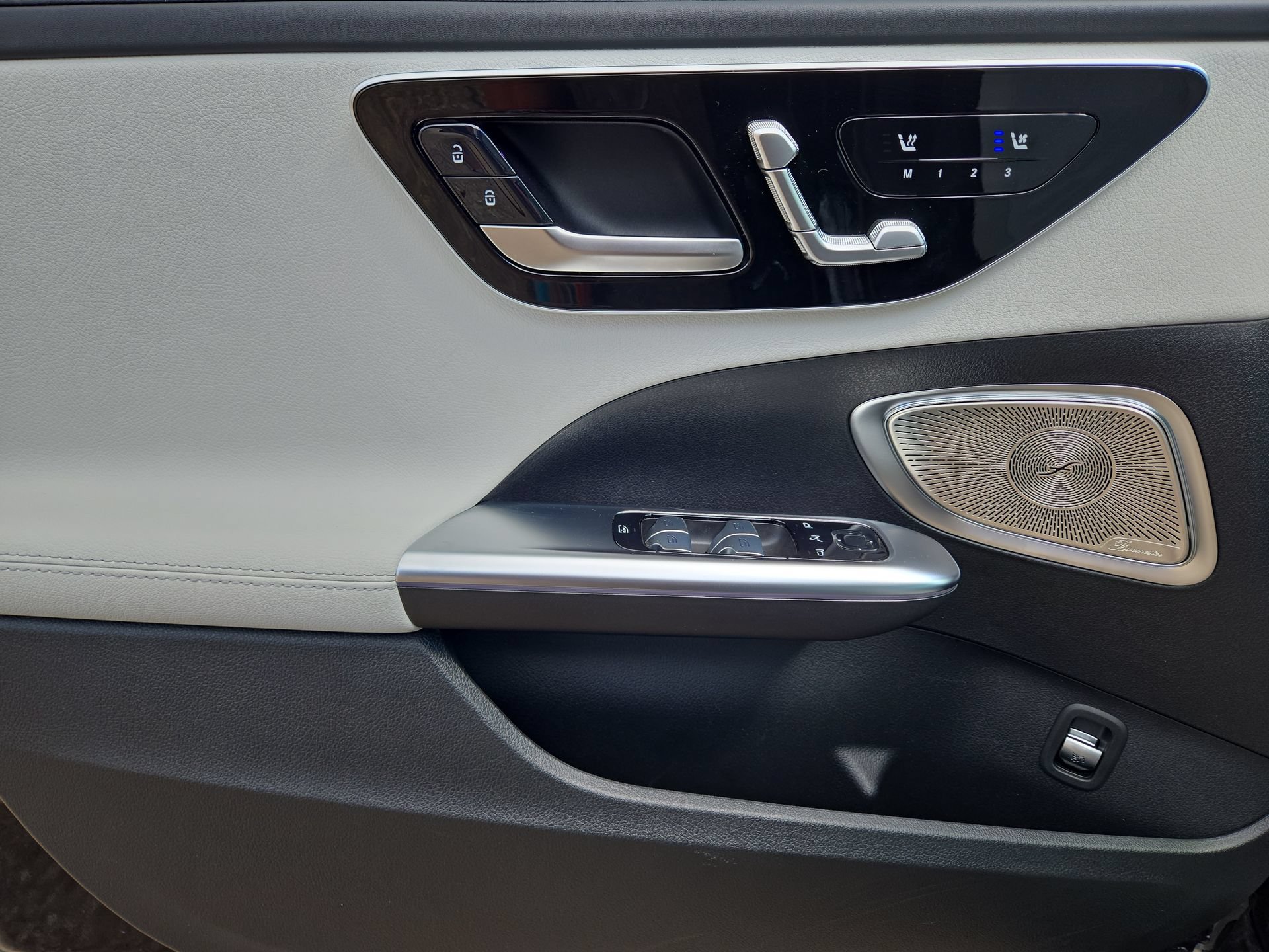 New 2026 Mercedes-Benz C 300 4MATIC Sedan image 15